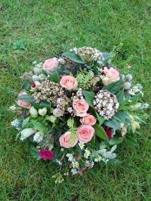 Natural funeral posy